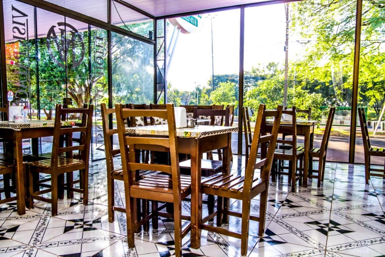 Visk Palace Hotel E Restaurante Foz do Iguacu Exterior photo